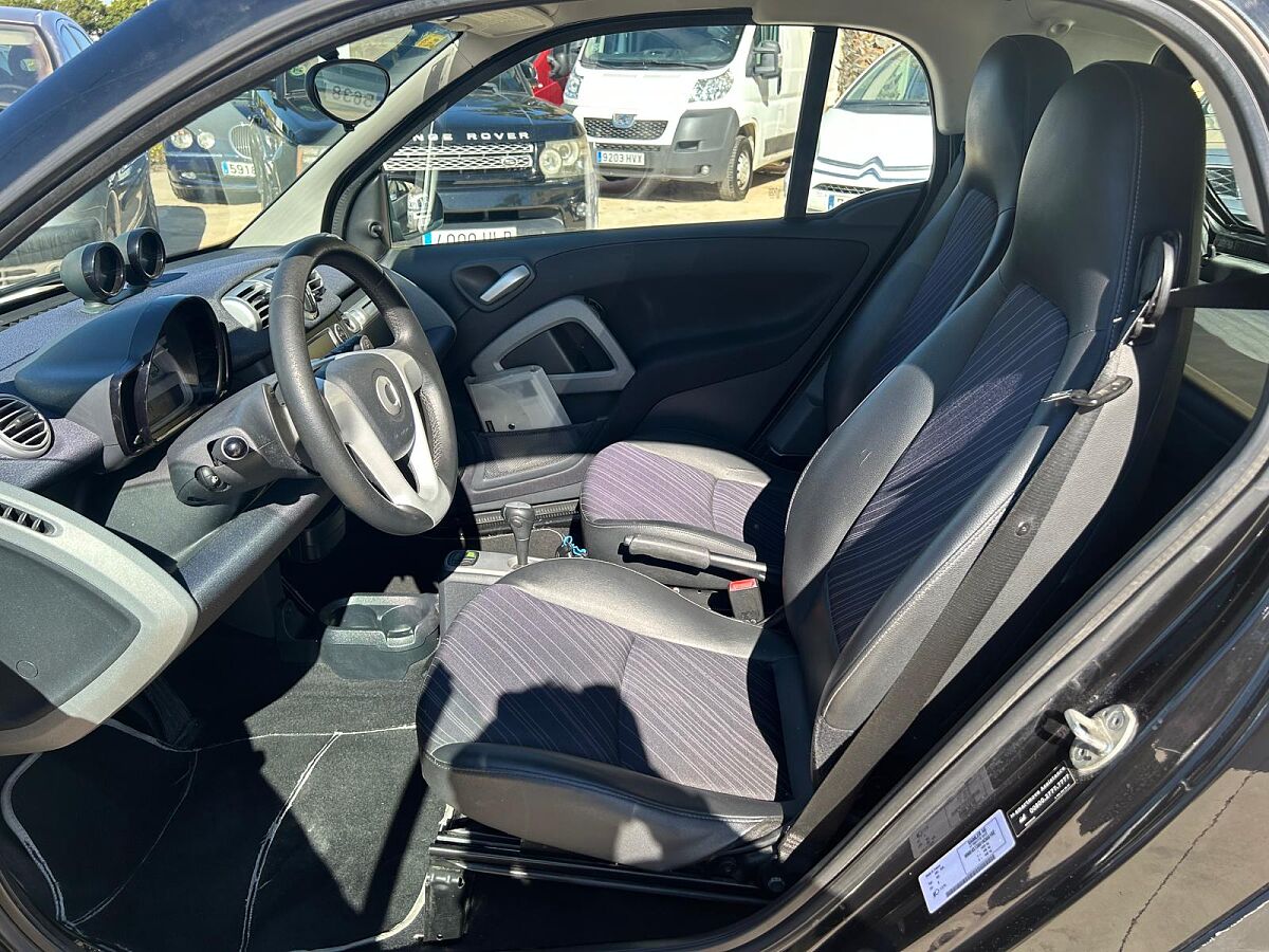 SMART FORTWO 1.0 PULSE MHD AUTO SPANISH LHD IN SPAIN 51000 MILES SUPERB 2012